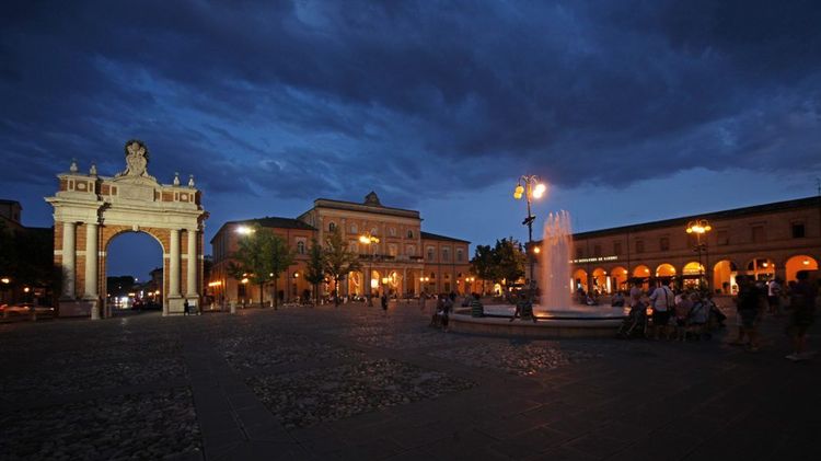 GITA: SANTARCANGELO BY NIGHT